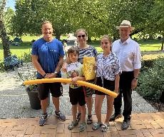 Begrüßung des 100.000 Badegast im WieTalBad 2026 Begrüßung des 100.000 Badegast im WieTalBad 2026